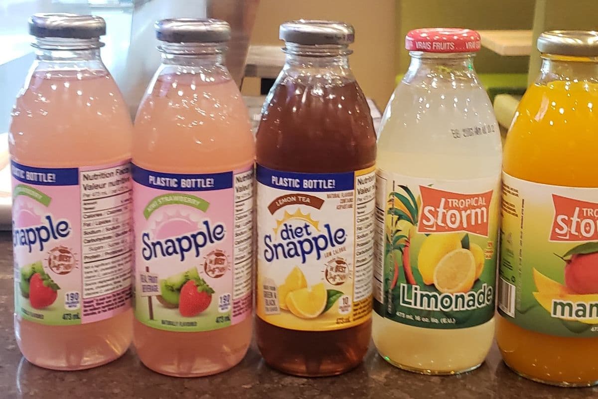 SNAPPLE ET TROPICAL STROM / SNAPPLE AND TROPICAL STROM