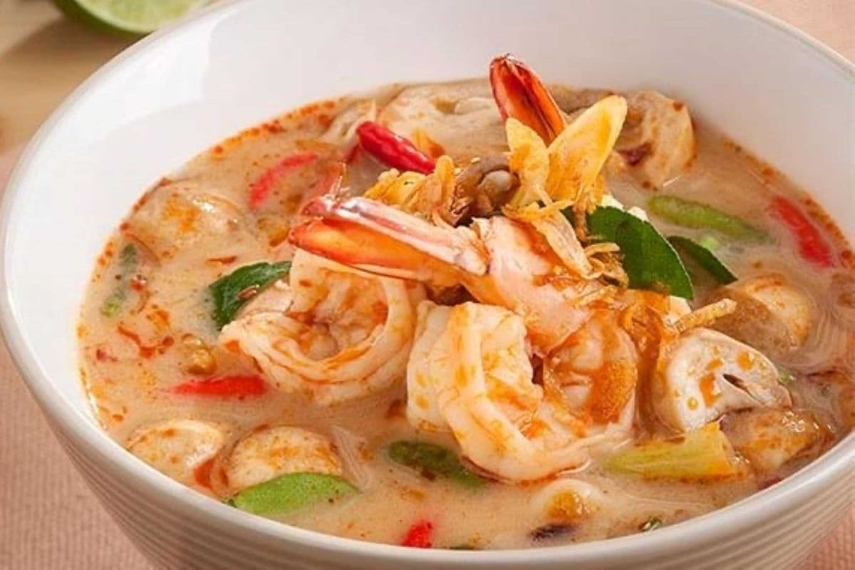 Tom Kha