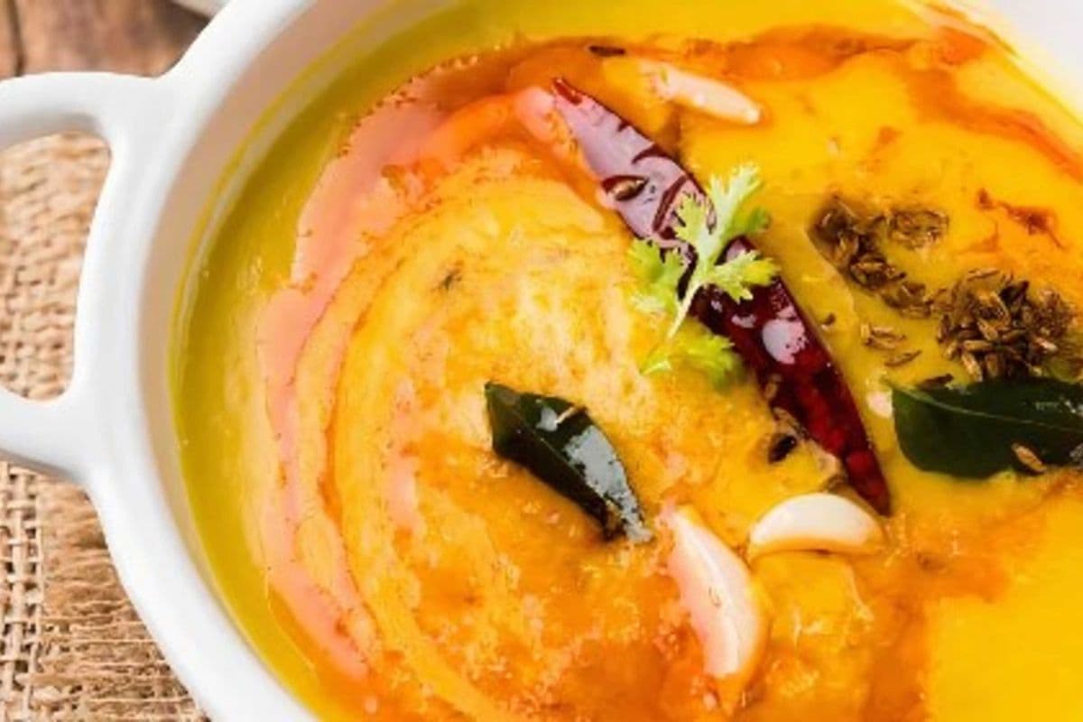Lehsuni Dal Tadka