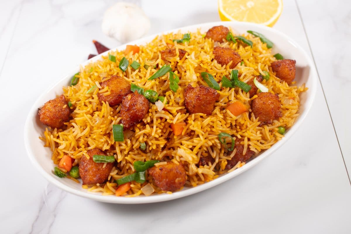 Vegetable Fried Rice with Vegetable Manchurian Pakora