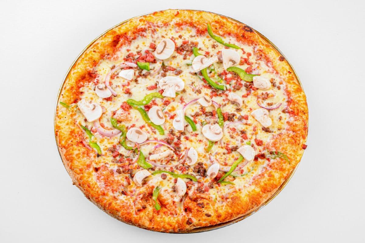 Deluxe Pizza