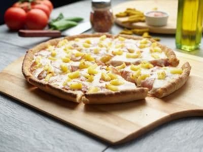 12" Medium Hawaiian Pizza