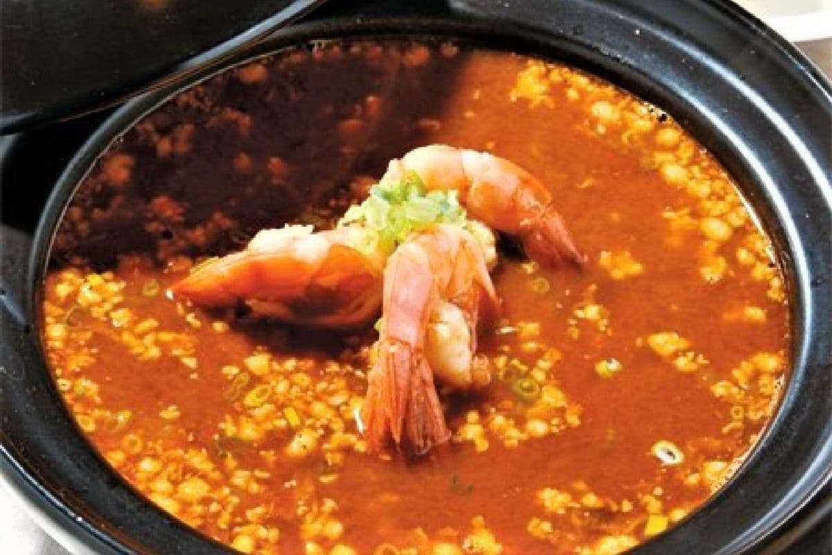 Crevettes avec sauce au homard / Shrimp with lobster sauce