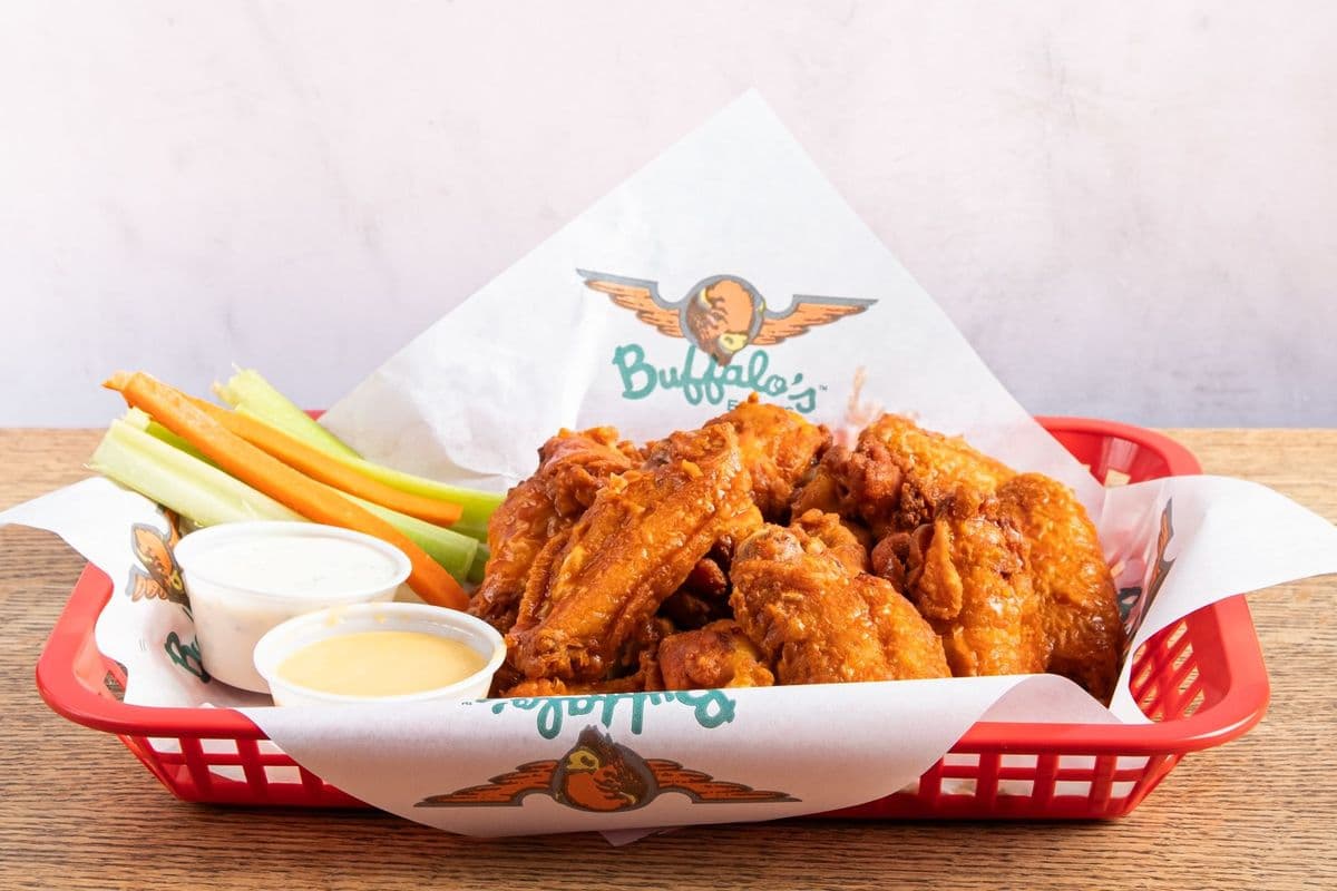 10 Buffalo Wings