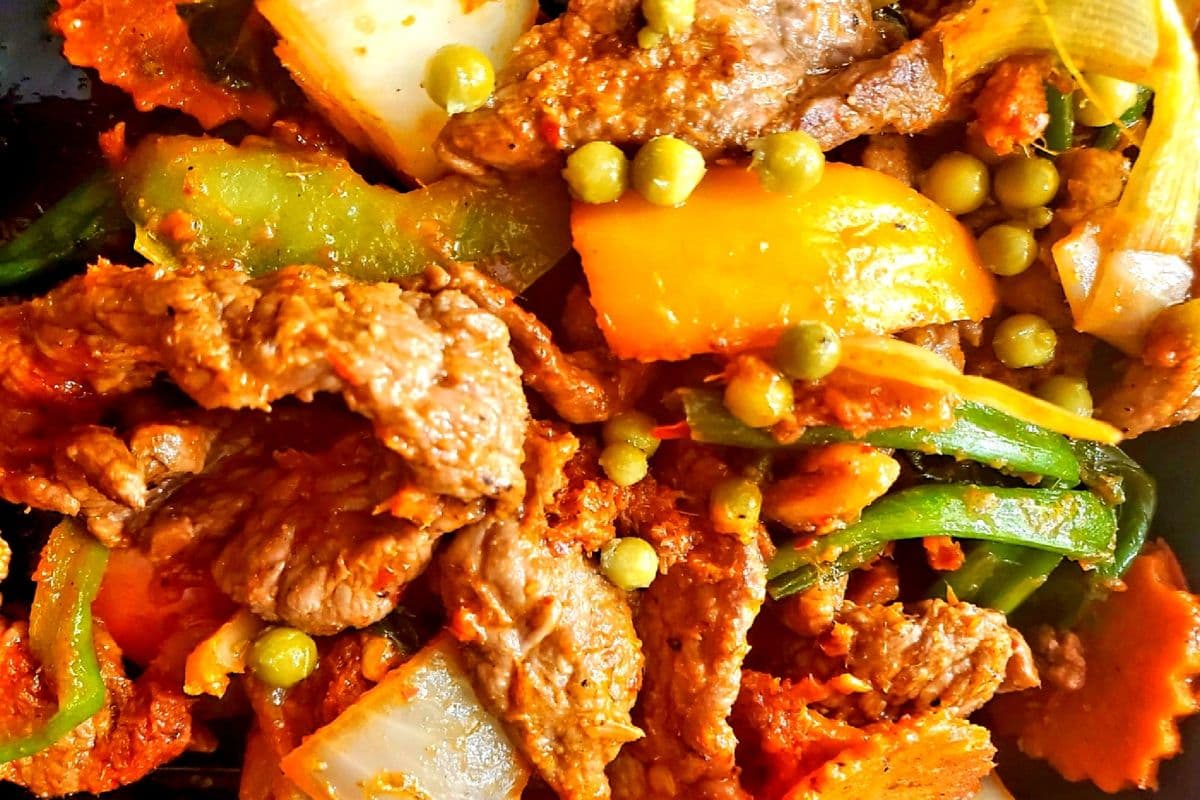 Spicy Lemongrass (Pad-Phed)