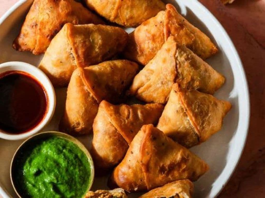 Samosa (18 Pieces)