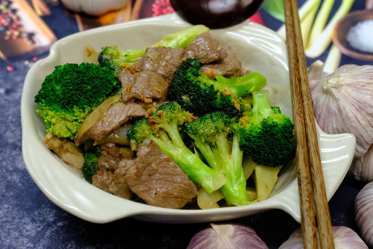Garlic Beef with Broccoli