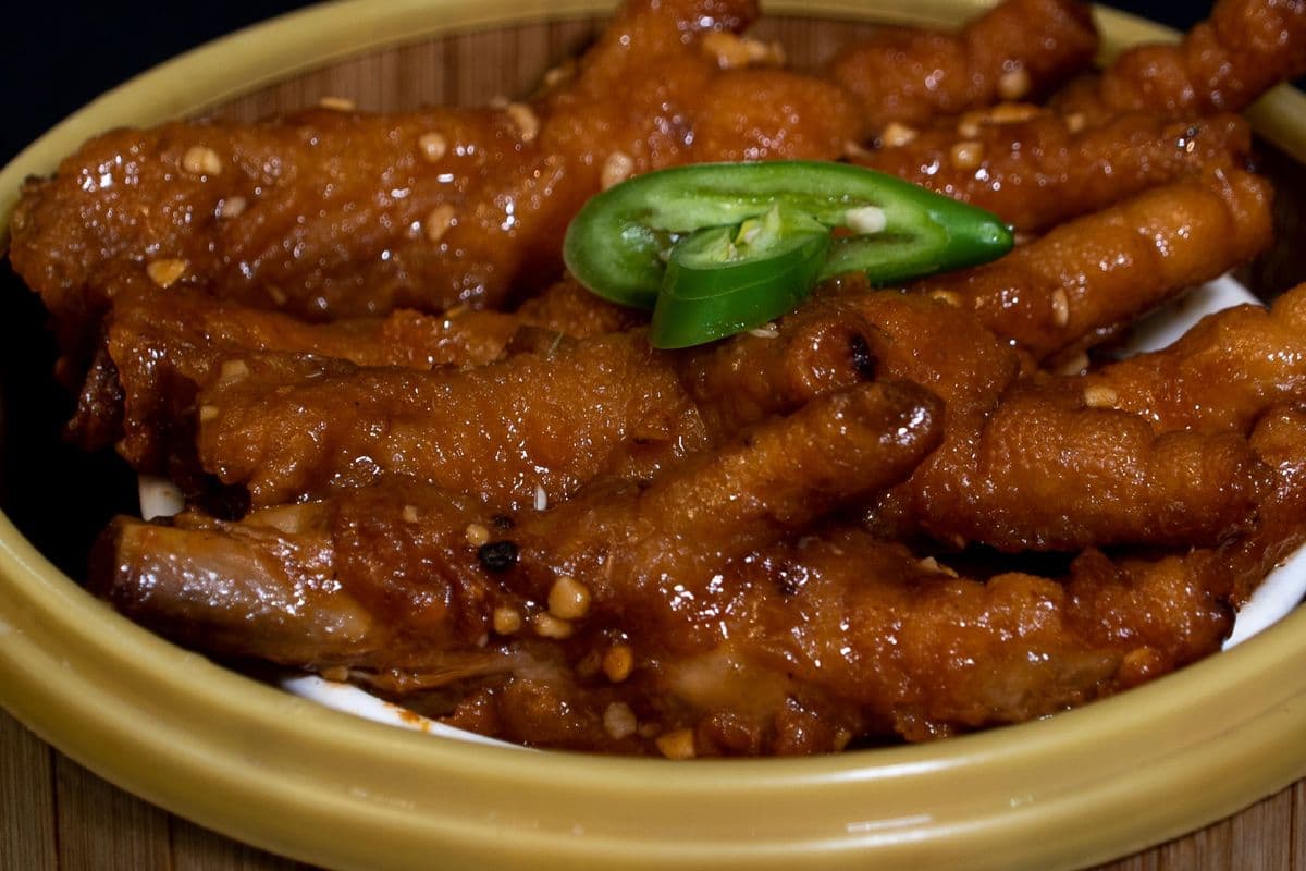 A9. Steamed Chicken Feet in Supremes Sauce - 桂林百合醬蒸鳳爪
