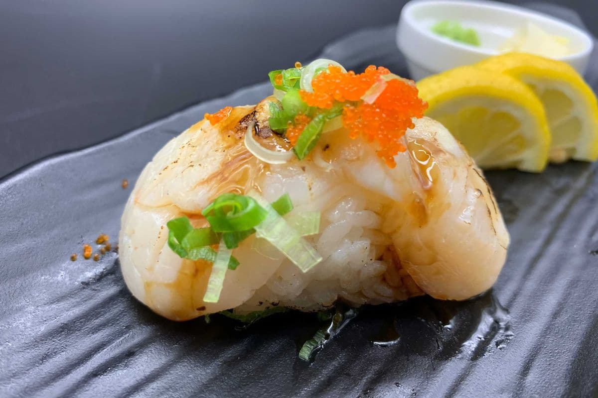 Hotate Aburi
