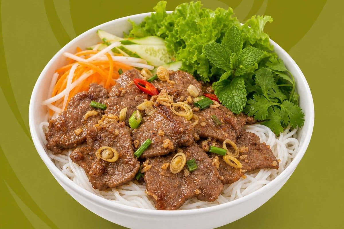 21. Beef and Lemongrass with Vermicelli - Bun Bo Xao Xa