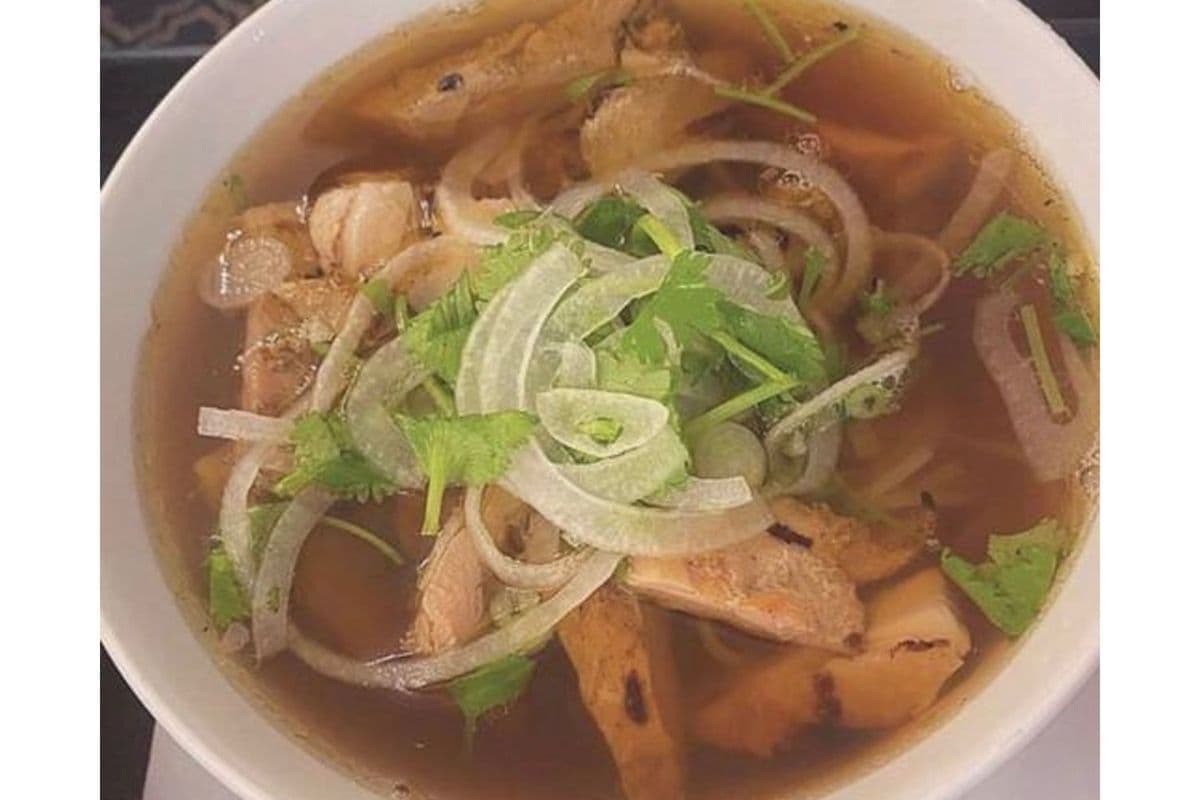 16. PGN - Large Grilled Chicken Noodle Soup - Pho Ga Nuong