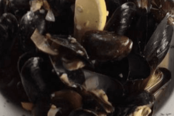 Mussels (Skillet-Style)