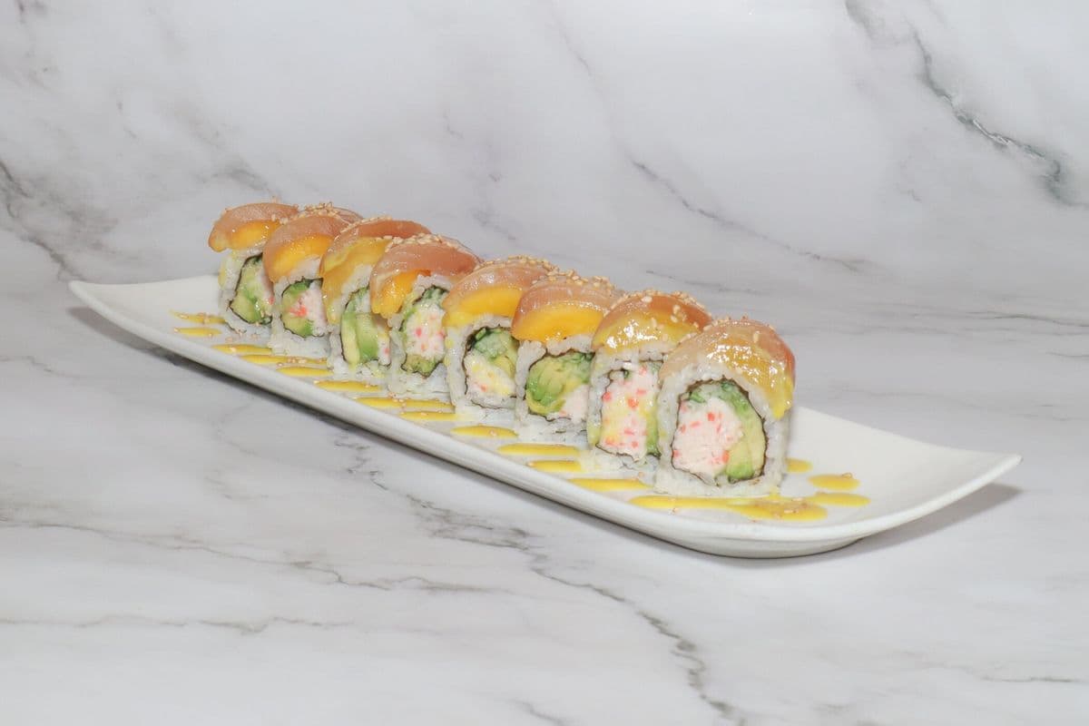 Mango Tuna Special Maki Roll (8 pcs)