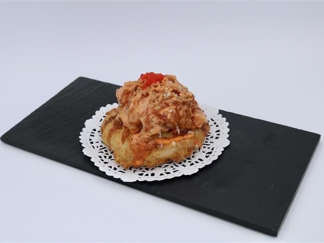 Spicy Salmon Pizza (4pcs)