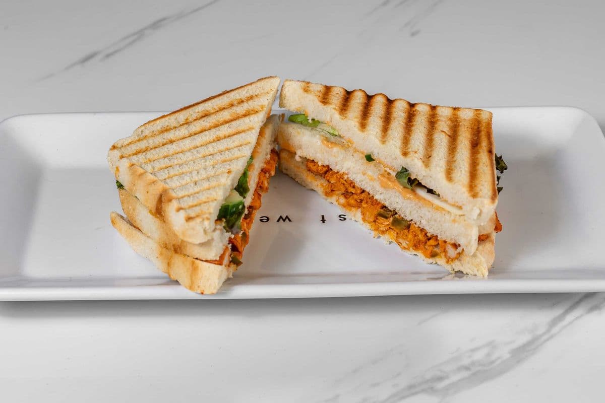 Tandoori Chicken Cheese Sandwich