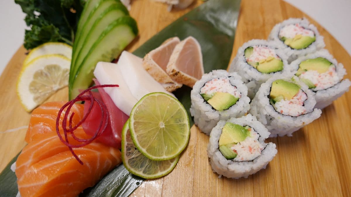 Sashimi & Roll