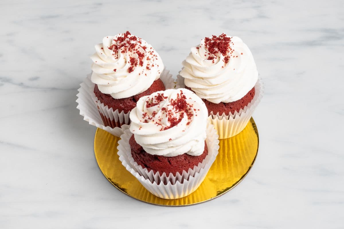 Red Velvet Cupcake (1 pc)