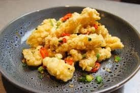 Salt & Pepper Squid 椒鹽鮮尤