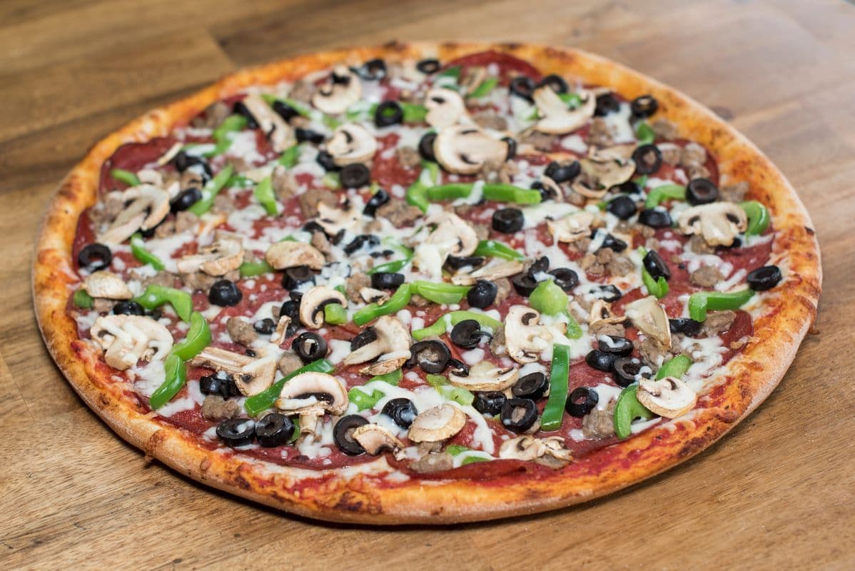 14" Large Super Supreme Pizza