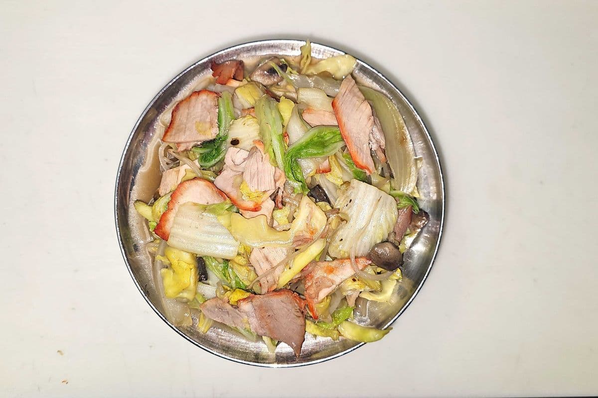 Small BBQ Pork Chop Suey