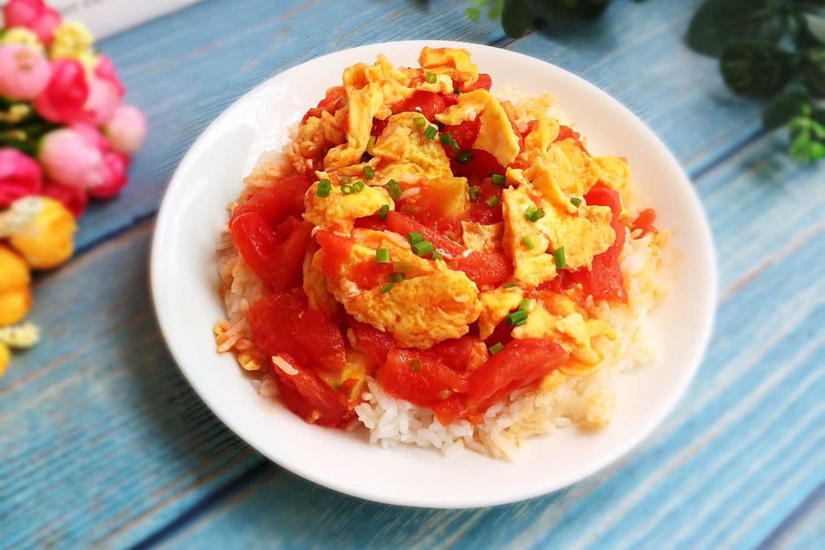 253. Scrambled Egg with Fresh Tomatoes