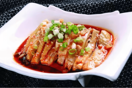 Steamed Chicken in Chilli Sauce 口水鸡