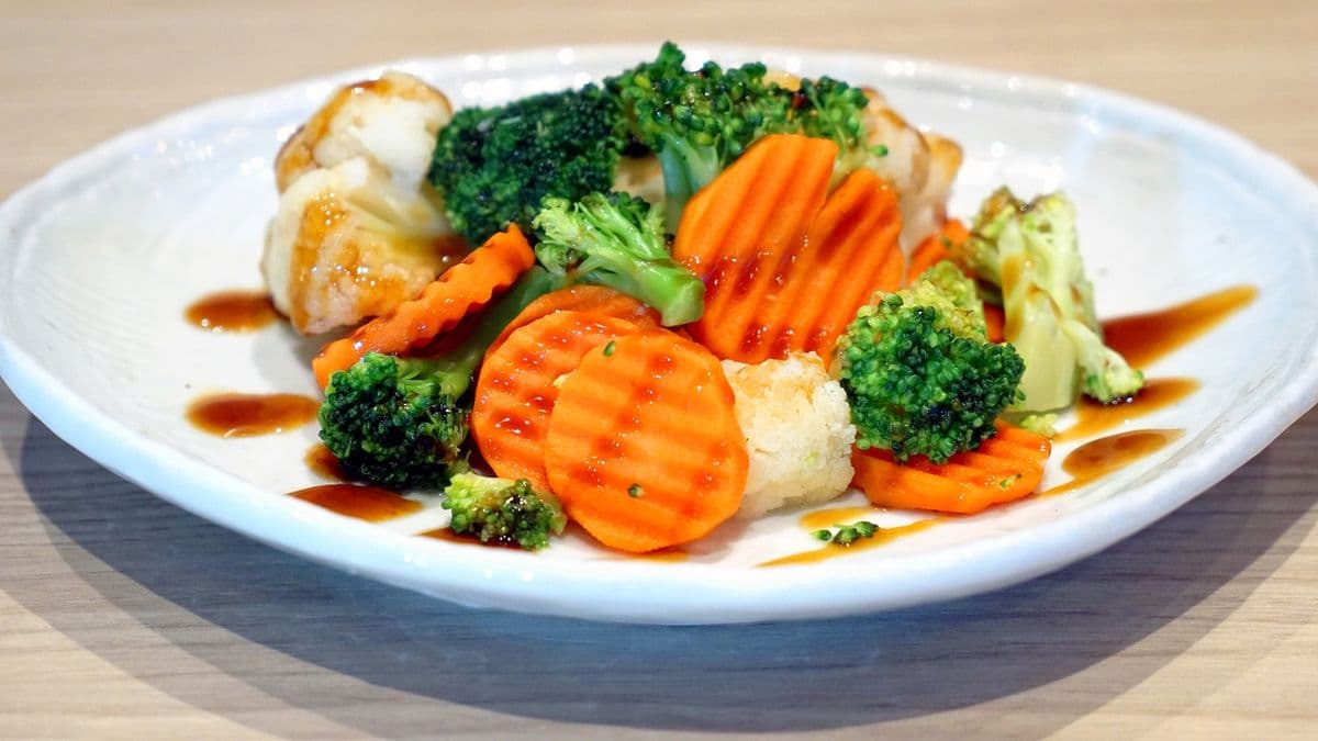 Steam Veggie w/ Teriyaki Sauce
