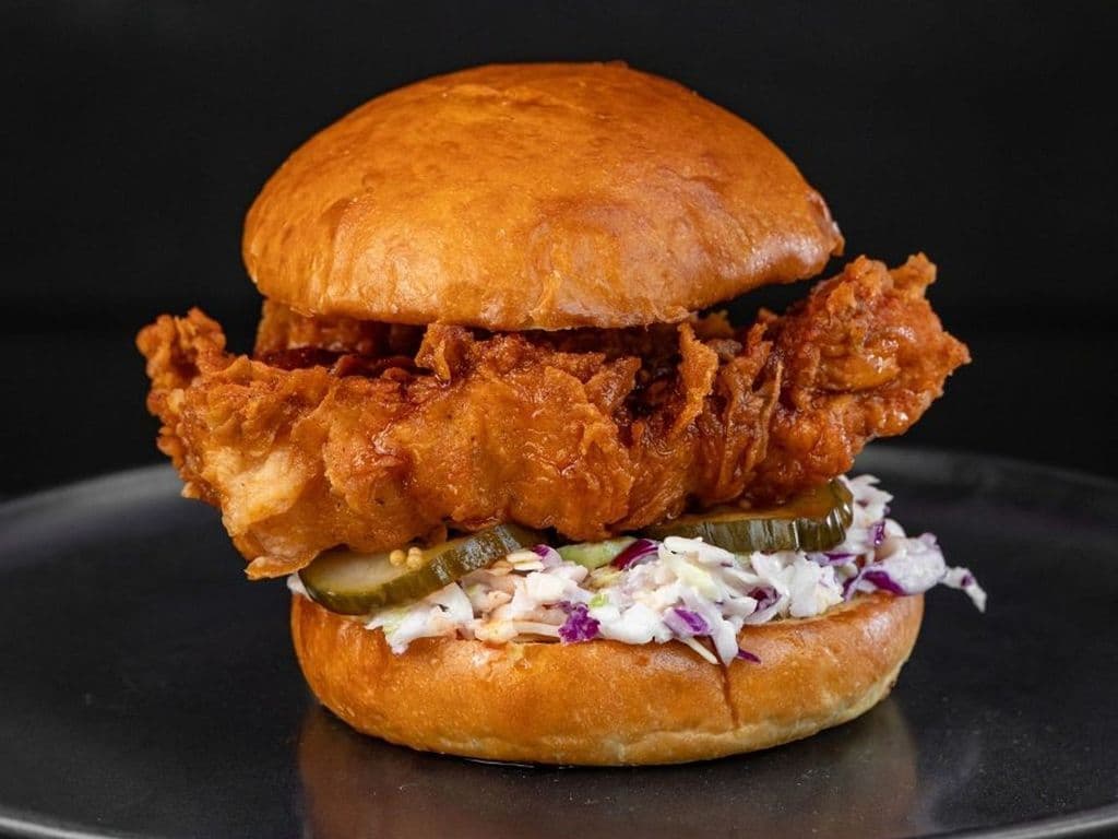 BIG D'S HOT HONEY SANDWICH