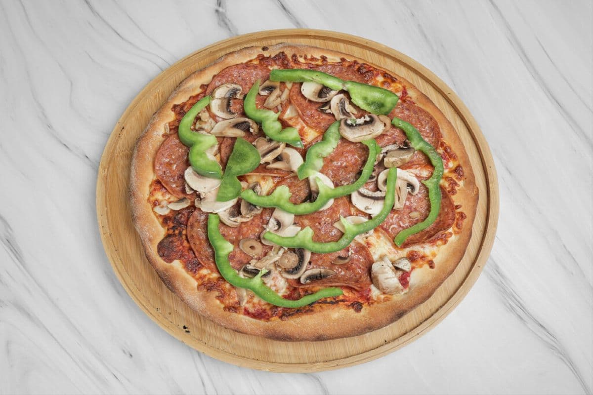 Pizza x-grande 16" toute garnie / X-Large 16" All Dressed Pizza