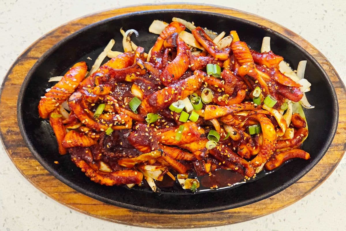 Spicy Stir-fried Squid