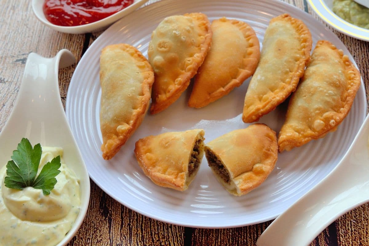 6 unités empanadas bœuf haché
