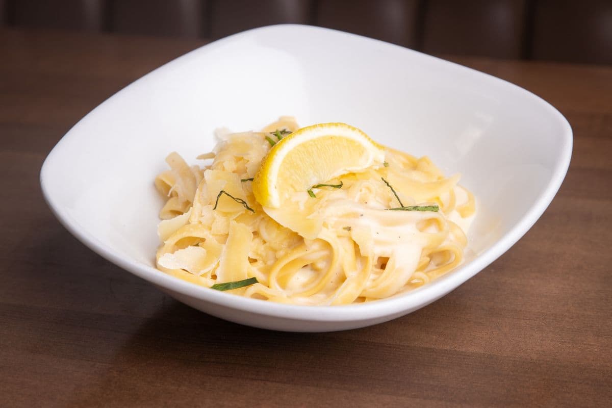 Fettuccine Alfredo Pasta