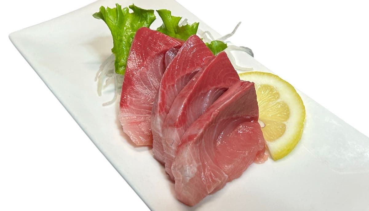 Hamachi Sashimi