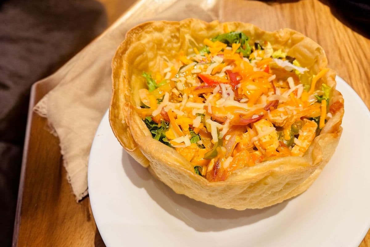 Warm Chicken Fajita Salad