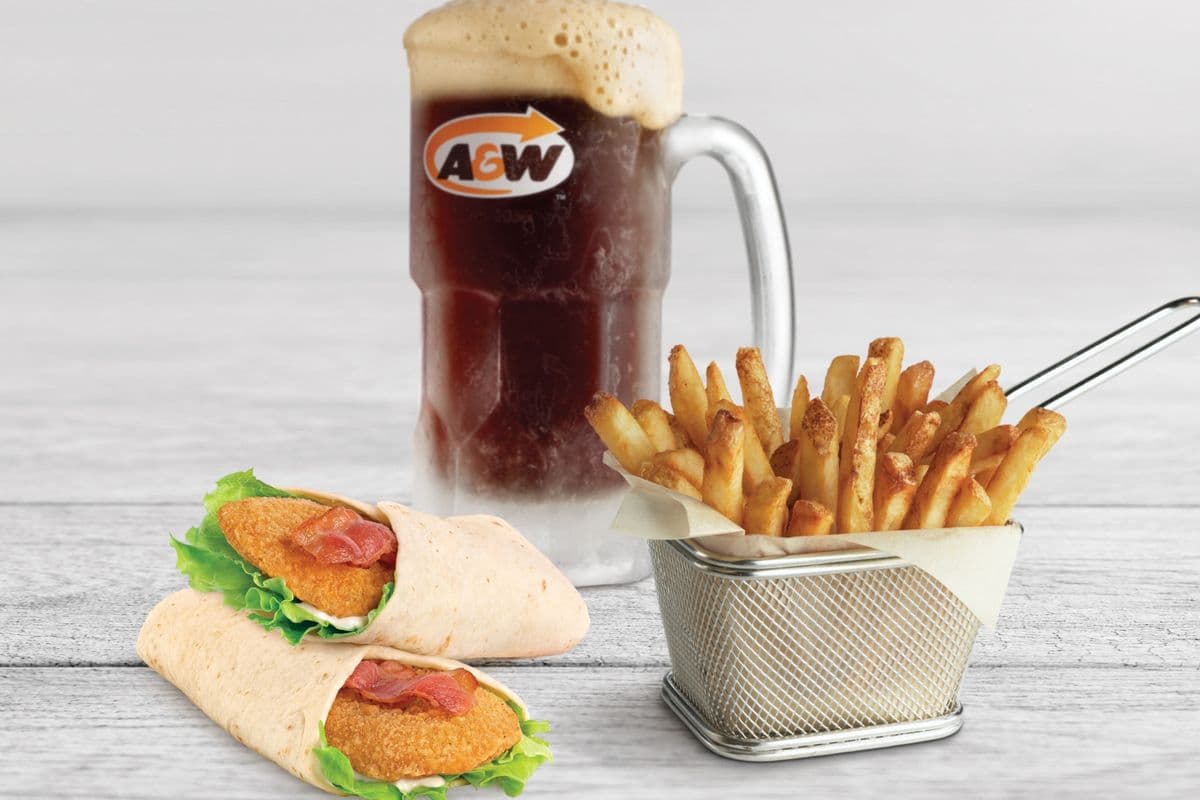 Combo deux wraps au poulet avec bacon / Two Bacon Chicken Wraps Combo