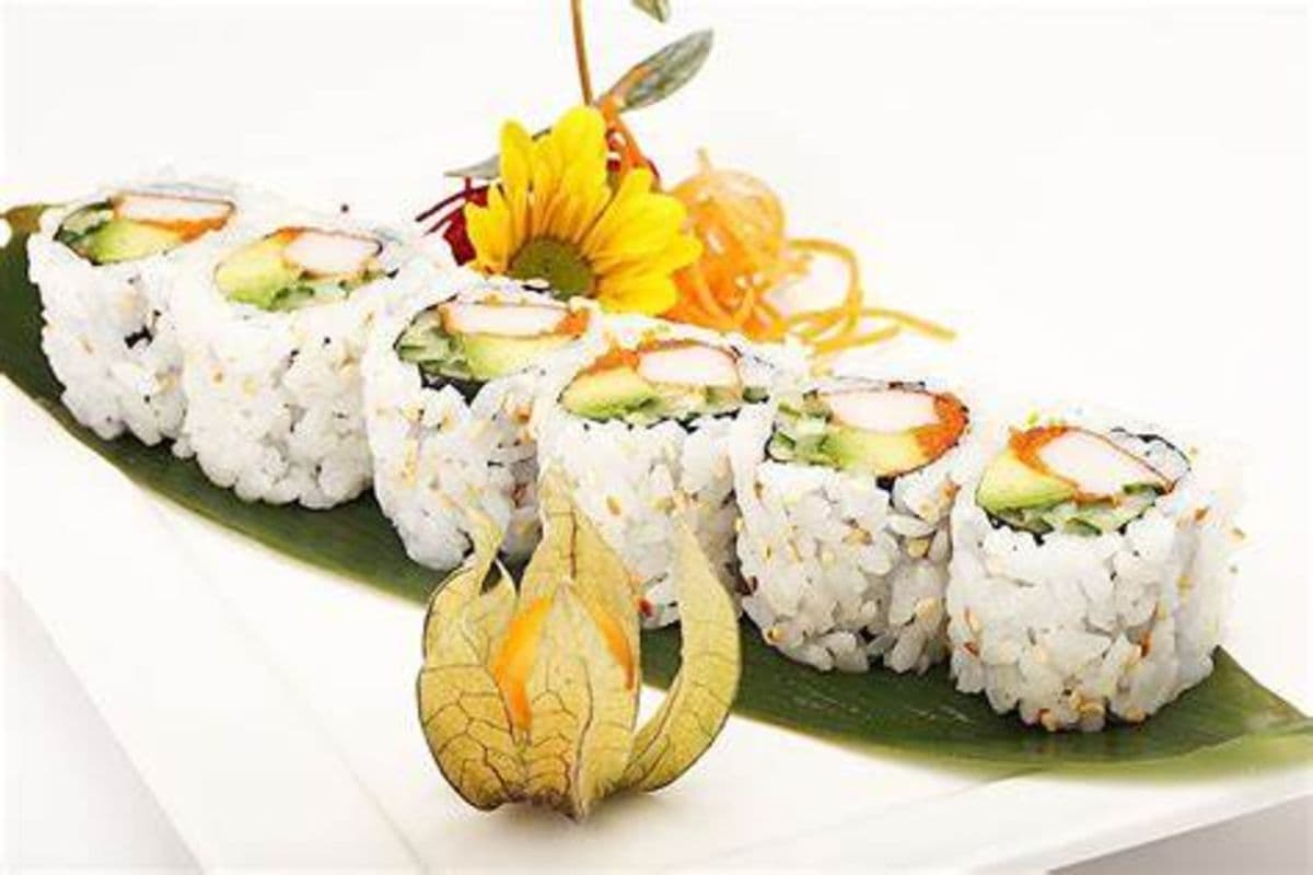 M11. California Roll (6 pcs)