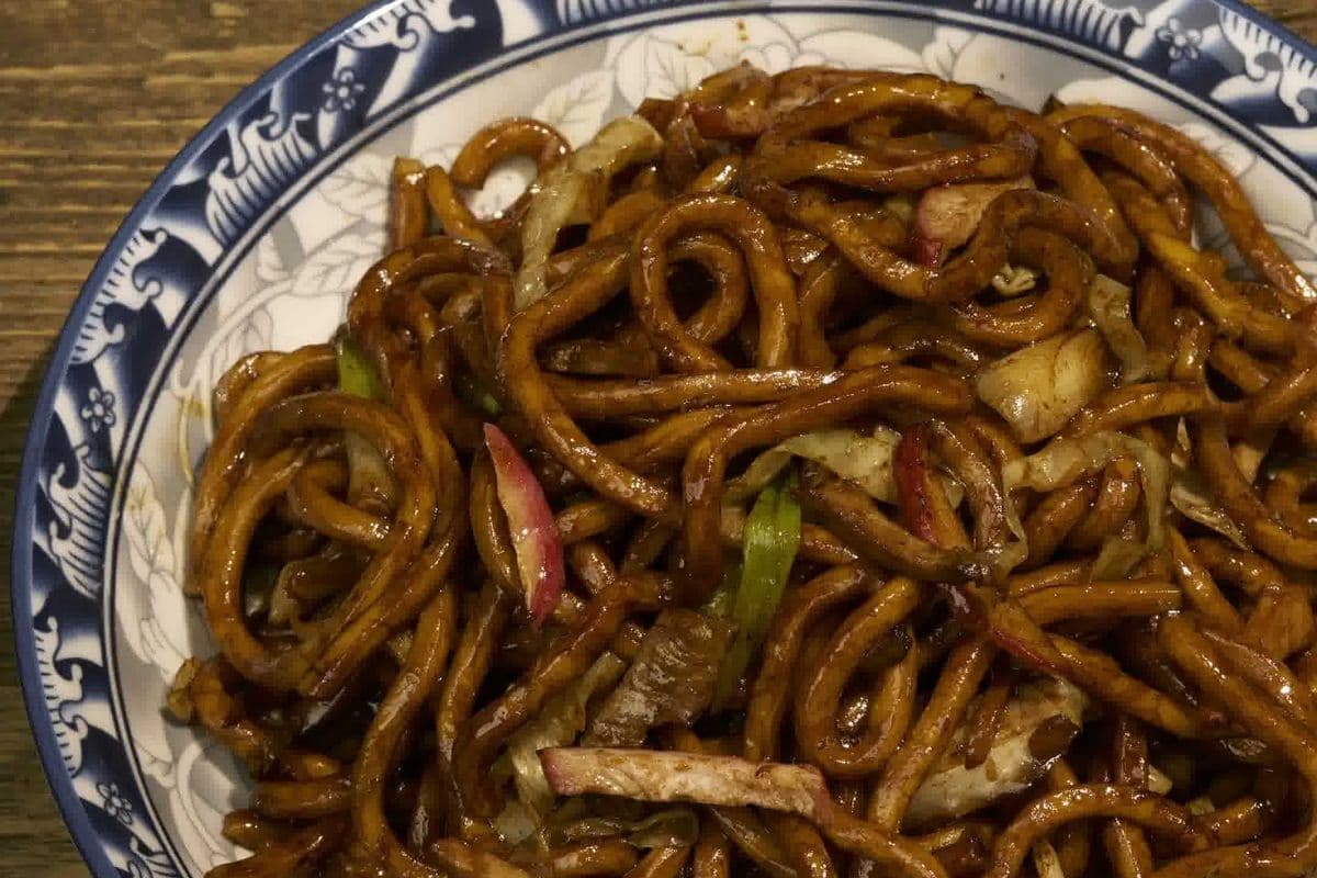 Shanghai Noodle