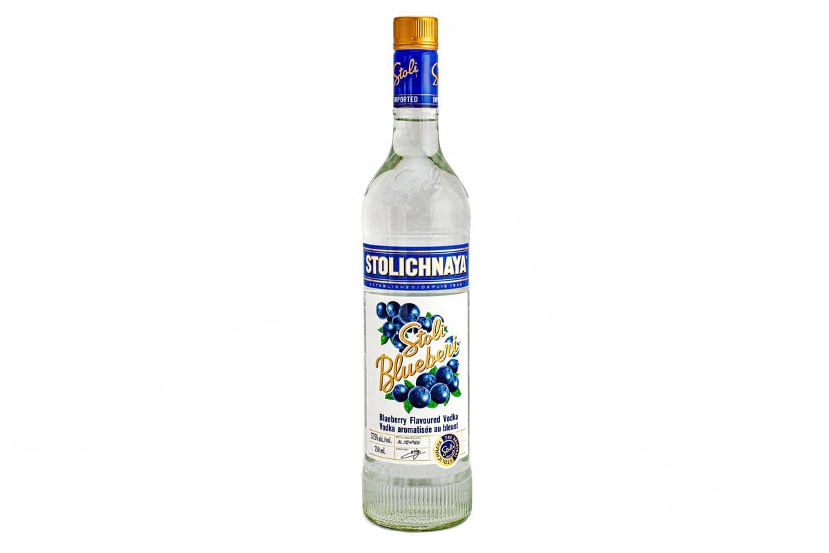 Stolichnaya Blueberi Vodka (750ml) (1 x 750ML)