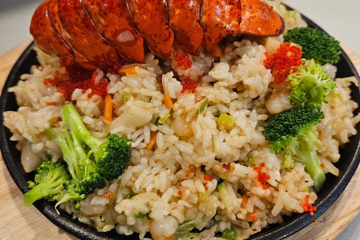 Sizzling Lobster Rice