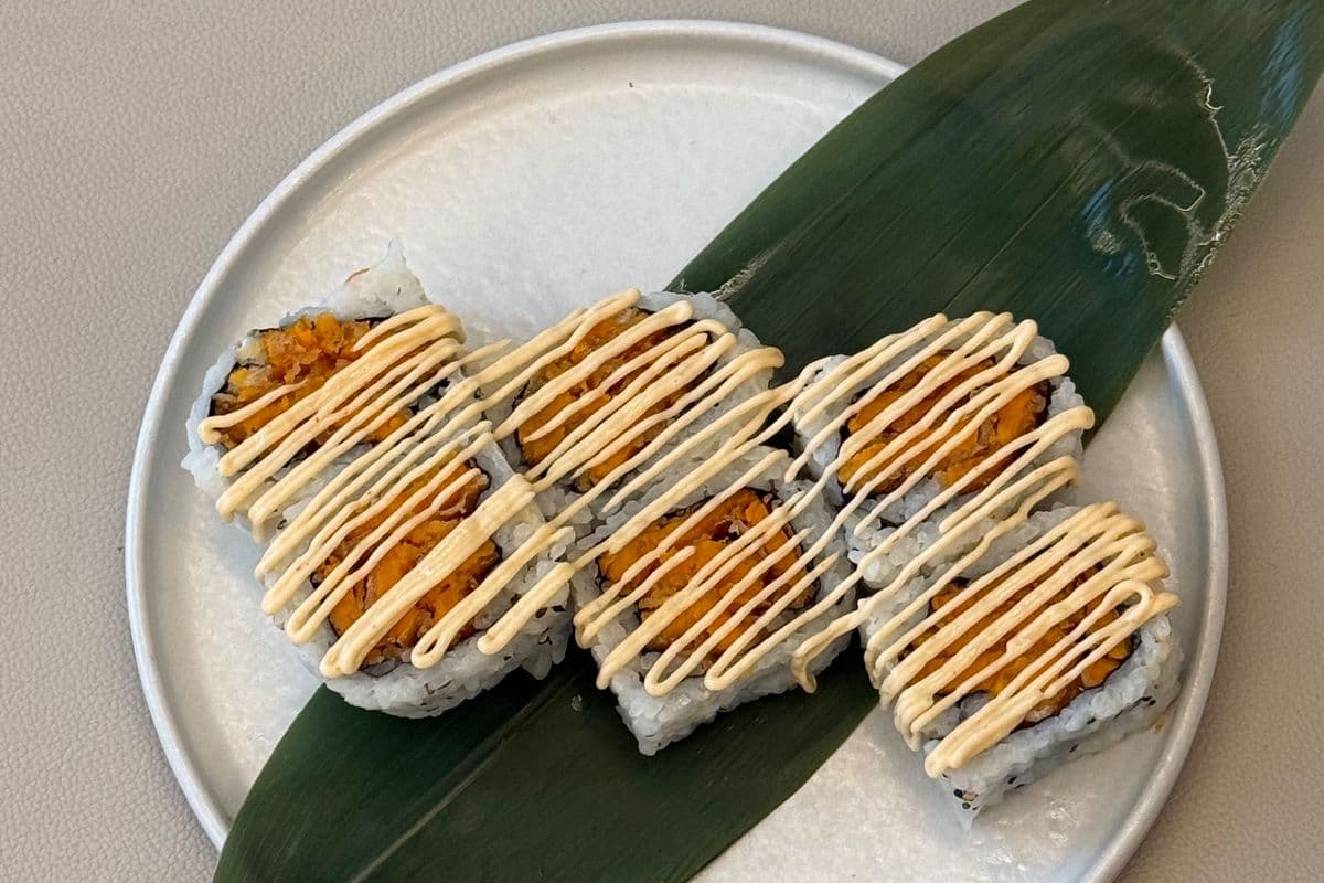Spicy yam roll (6pcs)