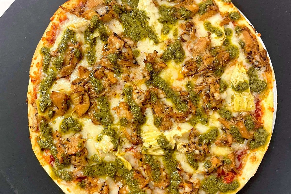 10" Small Dijo's Supreme Pesto Pizza