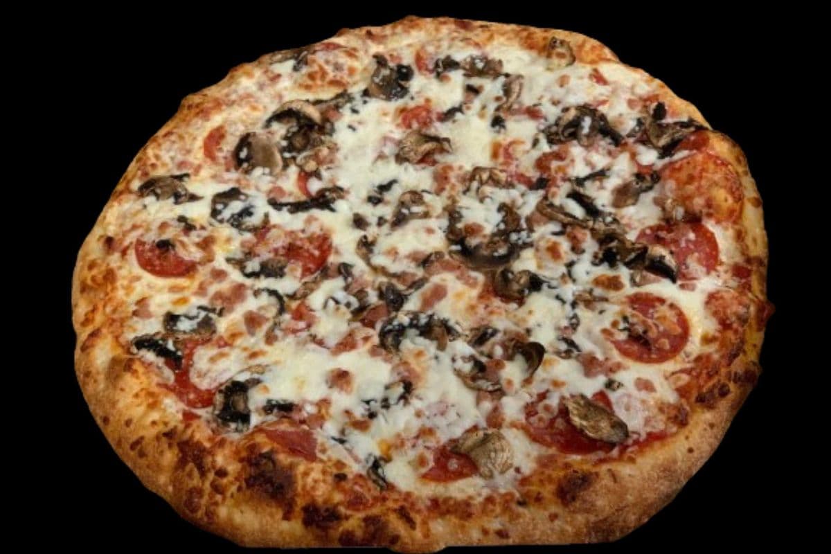 Canadian Traditional Pizza
