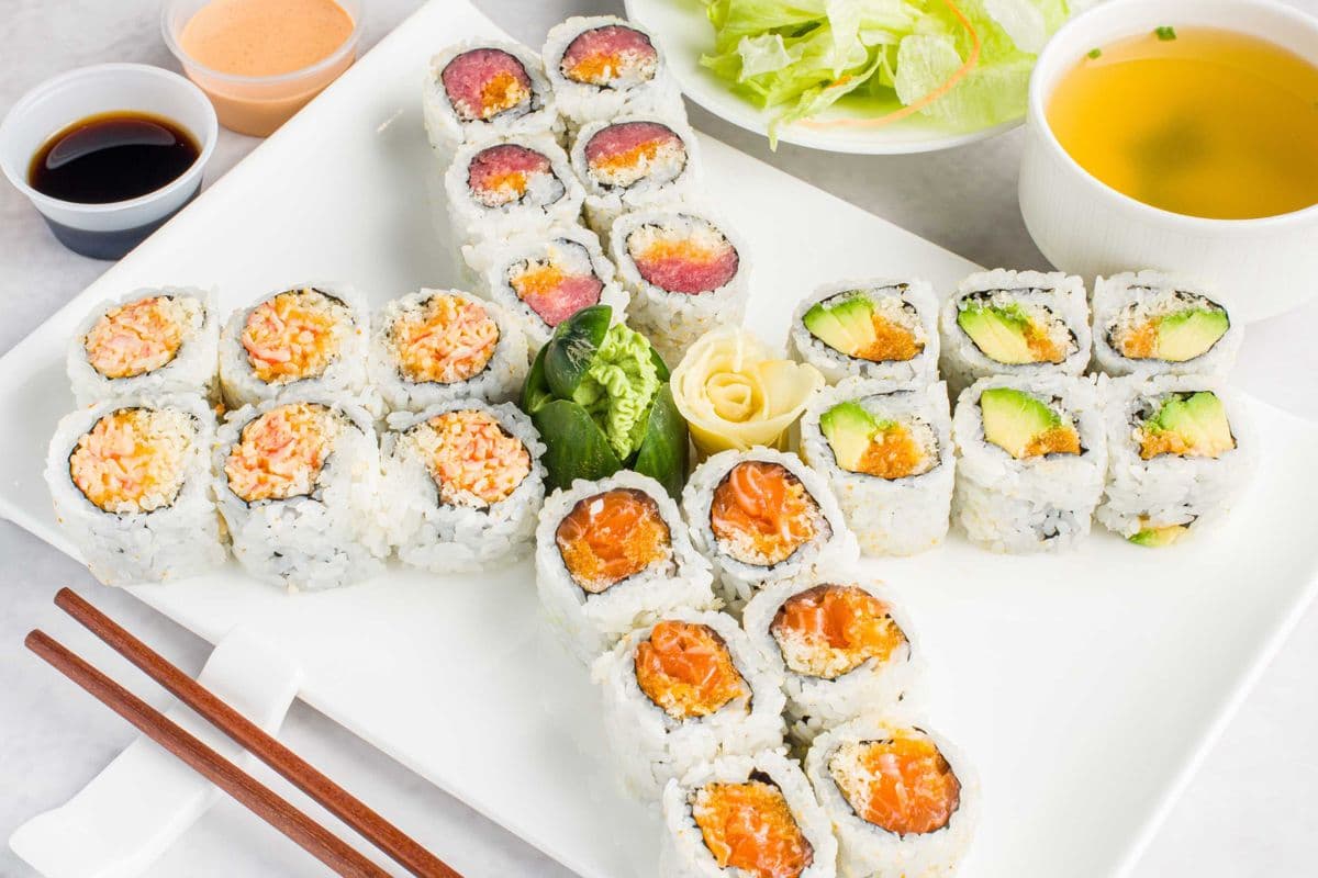 Spicy Maki Set (24 pcs)