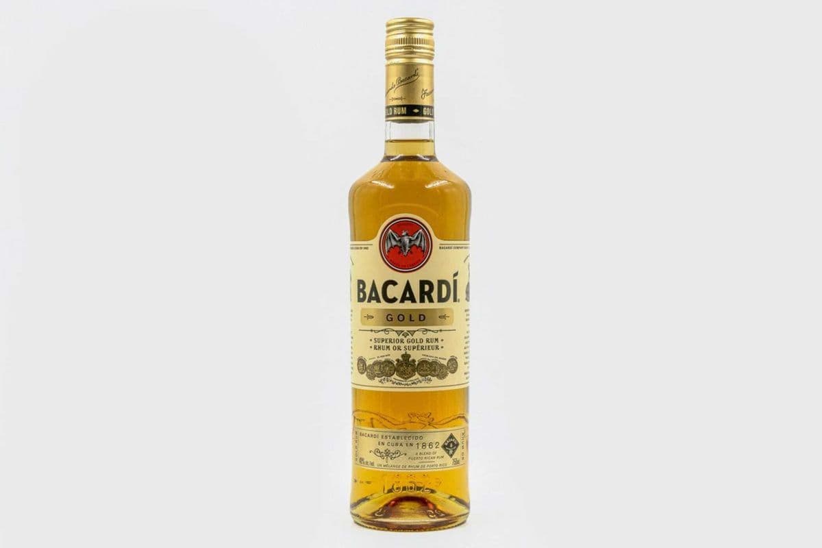Bacardi Gold Rum (1 x 750ml)