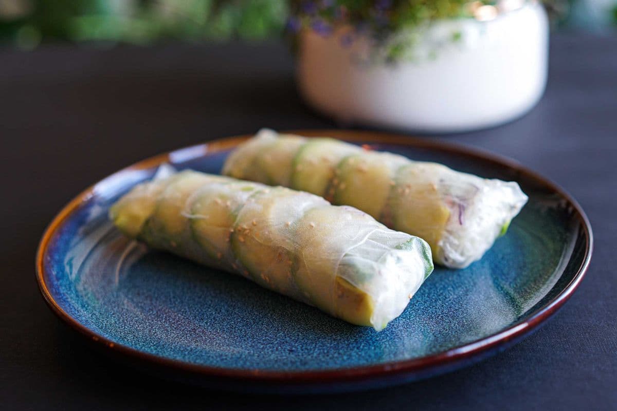 Avocado Fresh Salad Rolls (2 rolls)