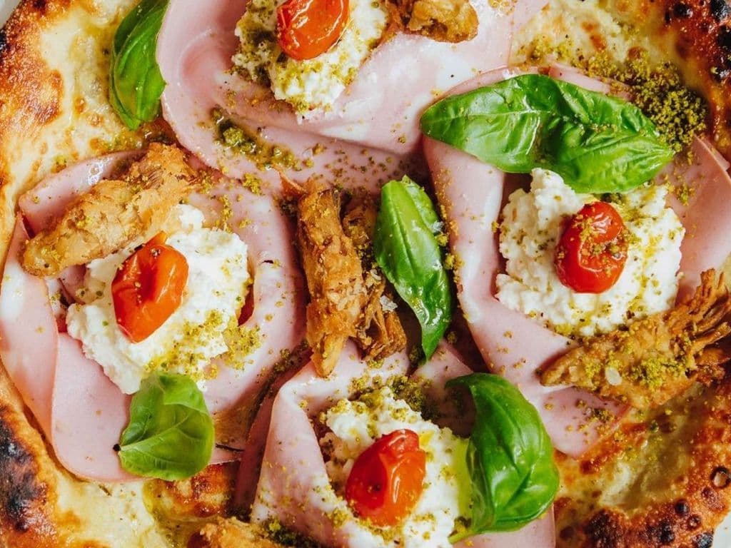 Pizza Mortadella