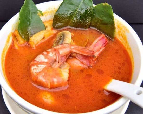 Tom Yum Goong Soup (Single serving)