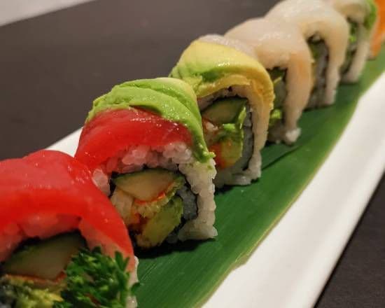 Rainbow Maki (8 pcs)