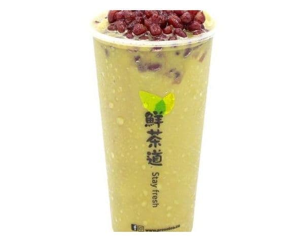 F30. Matcha Slush with Red Bean