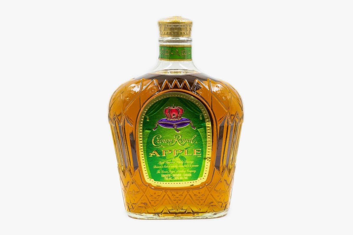 Crown Royal Apple (750ml) (1 x 750 ml)